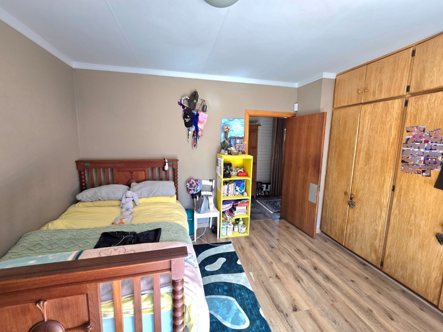 4 Bedroom Property for Sale in La Provance Free State